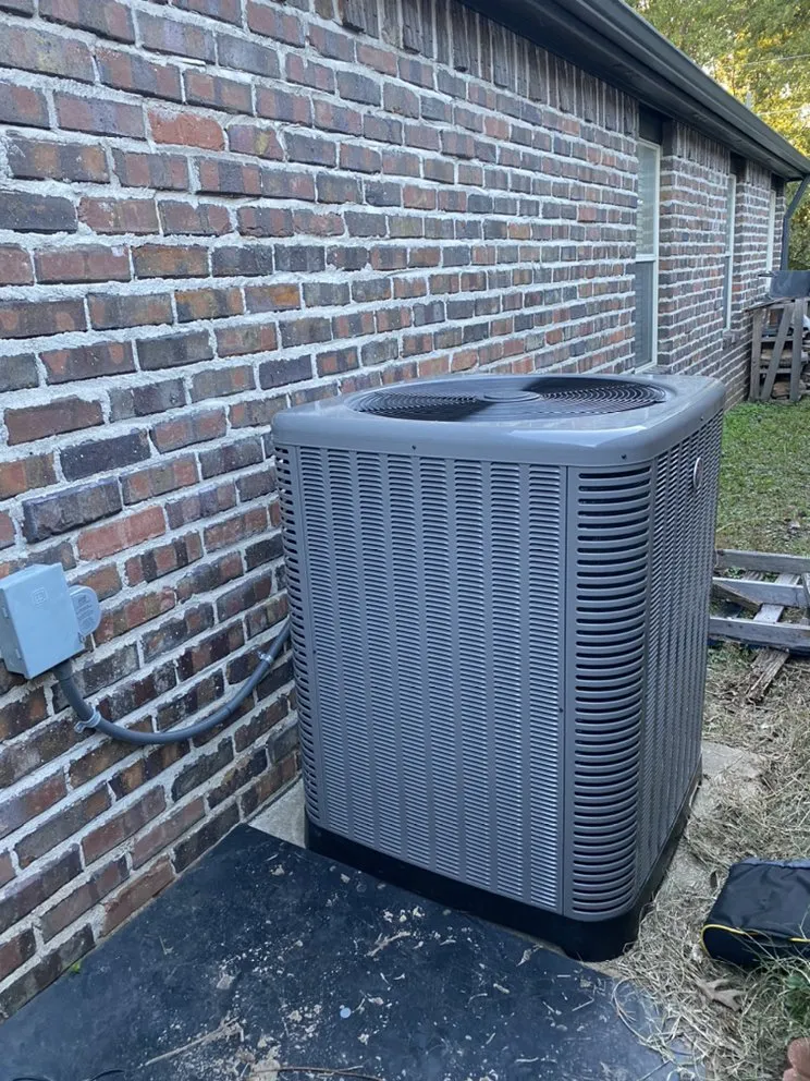 Slide of Gusto Service