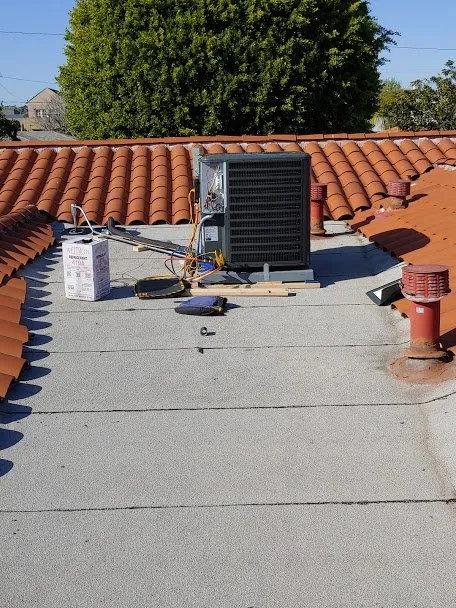 Slide of Gutierrez Heating and Air Conditioning