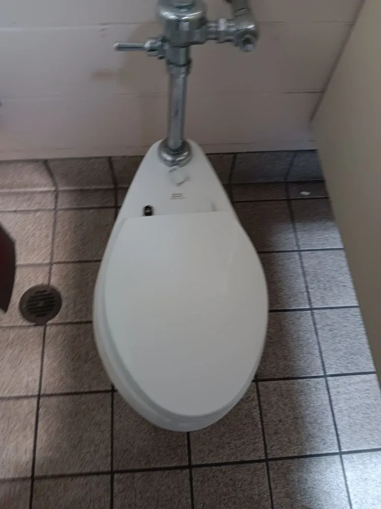 Slide of Gwen Handyman Services