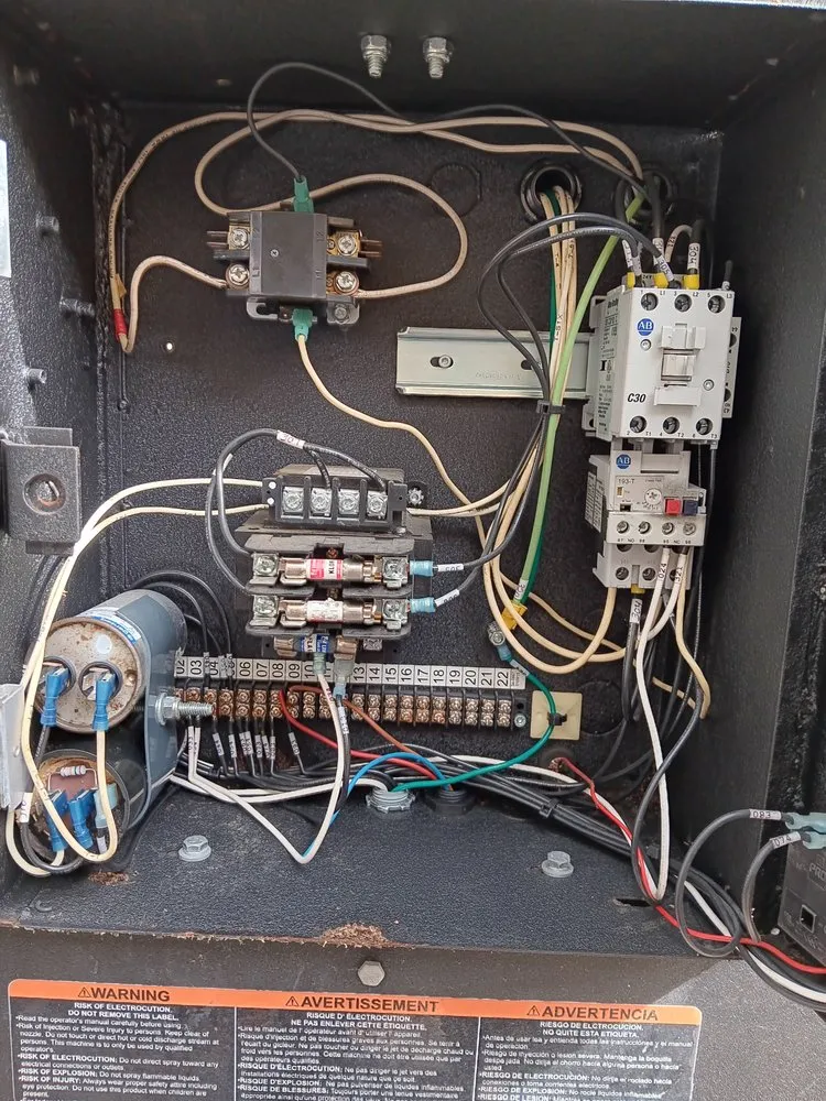 Slide of Gwen Handyman Services