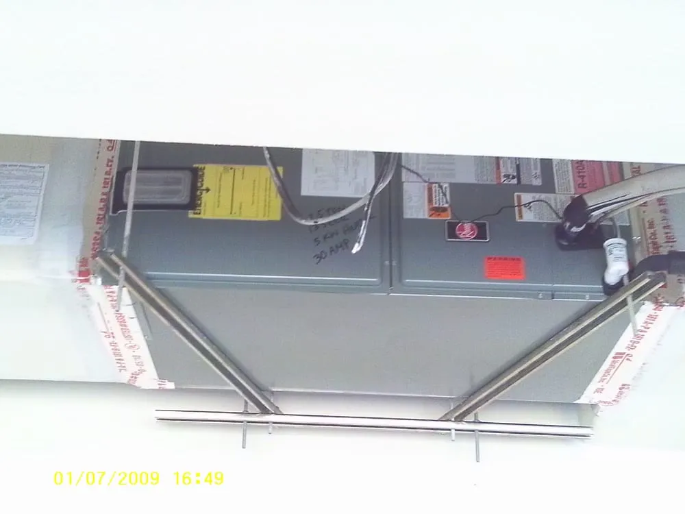 Slide of H & R Building & Air Conditioning, Inc.