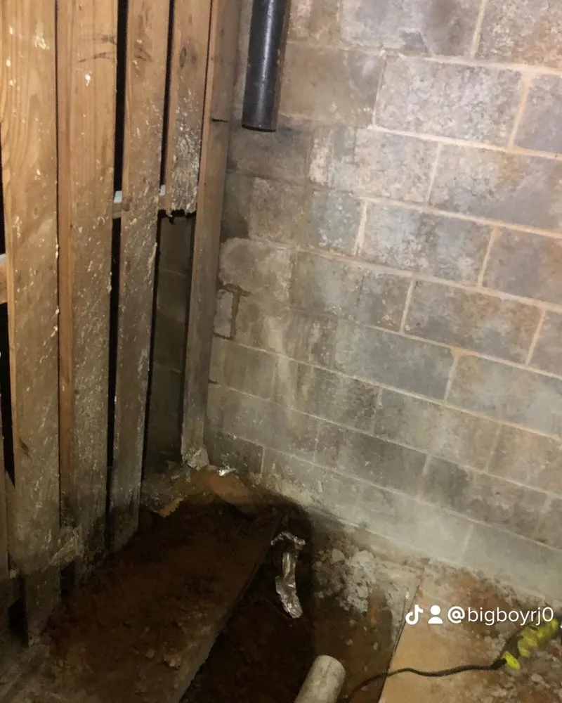 Slide of H H S Mechanicals