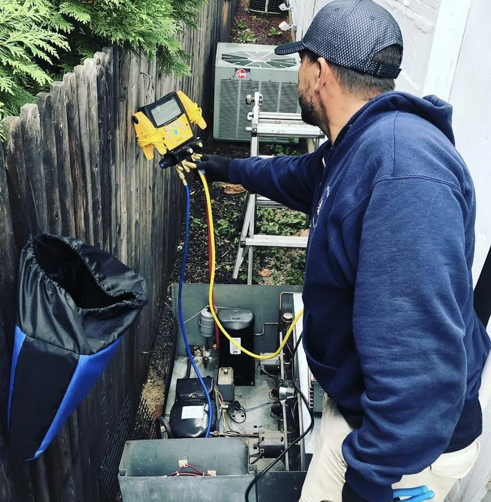 Slide of Hamptons Quality Heating and Cooling