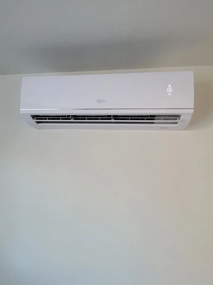 Slide of Handy Andy's Heating & Cooling