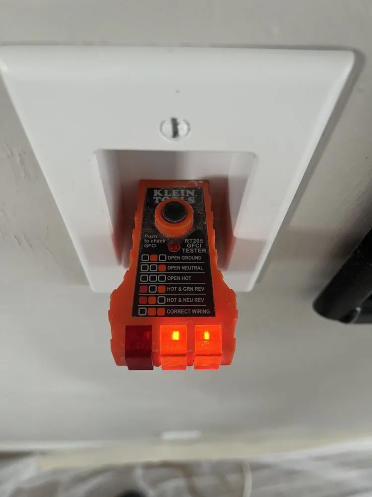 Slide of Handyman Solutions