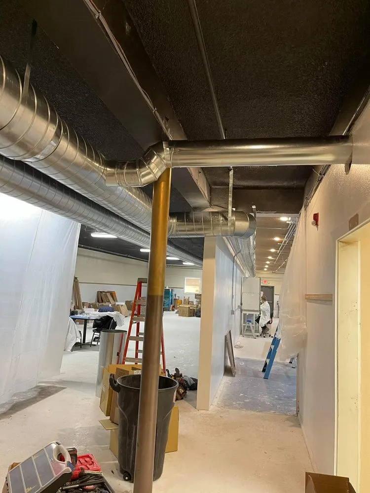 Slide of Hardcastle Air