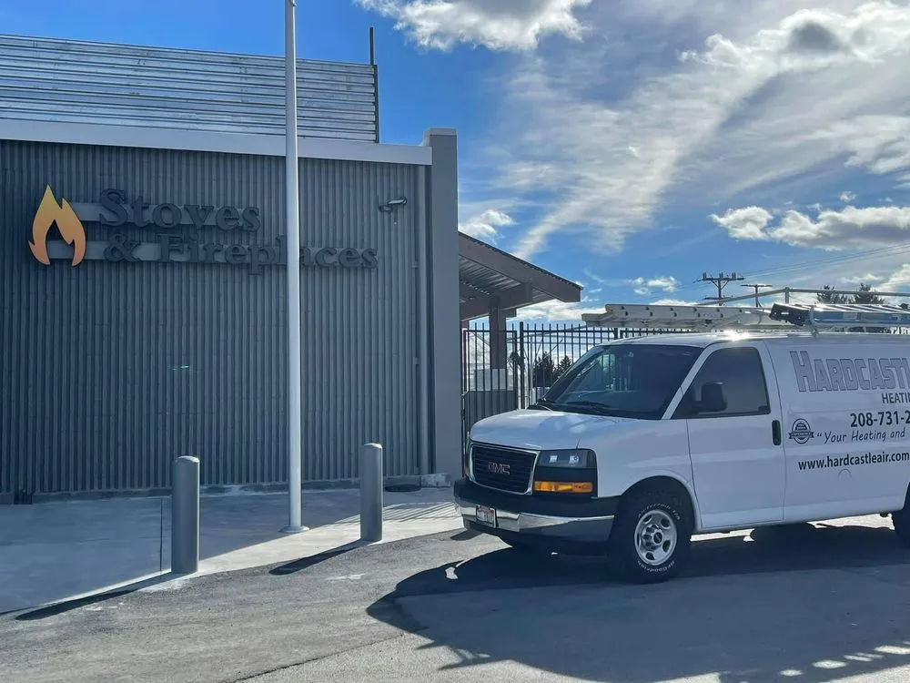 Slide of Hardcastle Air