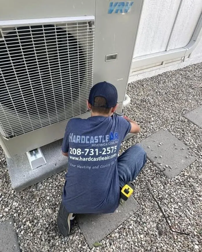 Slide of Hardcastle Air