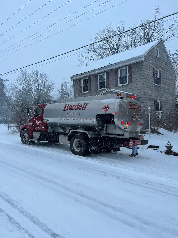 Slide of Hardell Services