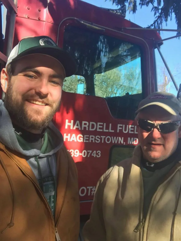 Slide of Hardell Services