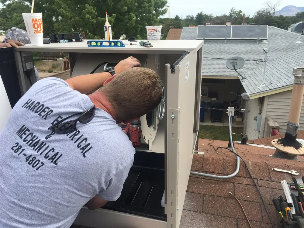 Slide of Harder Electrical & Mechanical Services