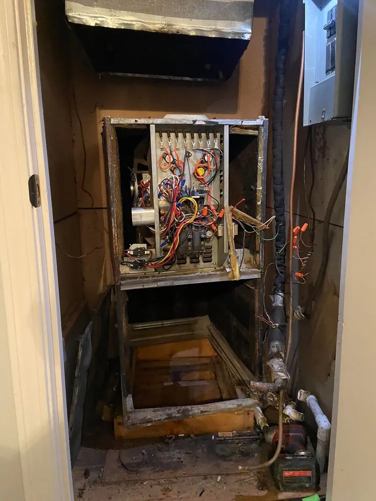 Slide of Harlan HVAC