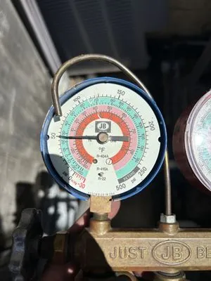 Harley A/C service and maintenance Logo