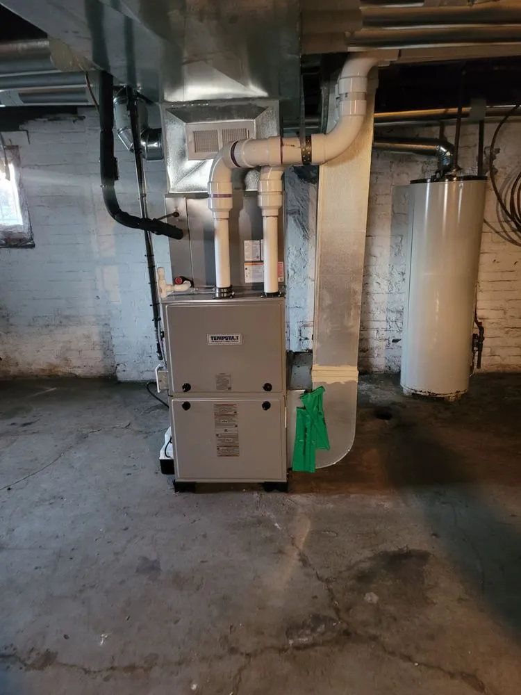 Slide of Harold McCalebb Services