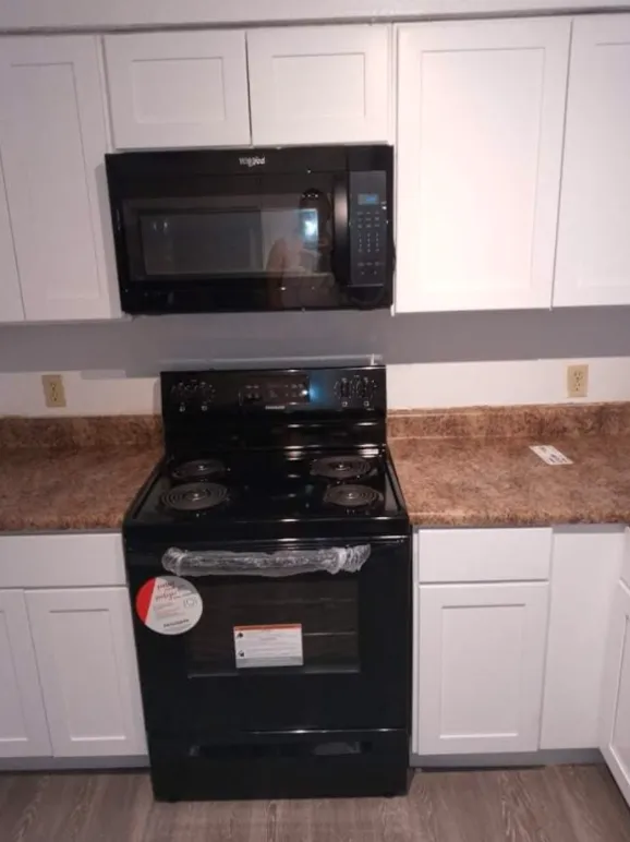 Slide of Harris HVAC-Maintenance & General Contracting