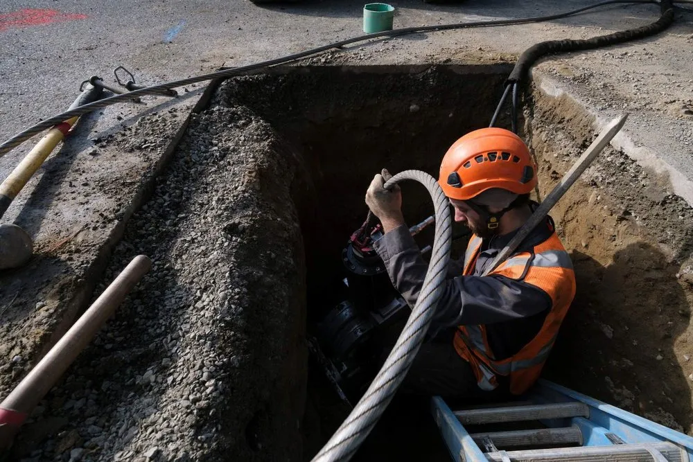 Slide of Harts Plumbers, Electricians, & HVAC Technicians