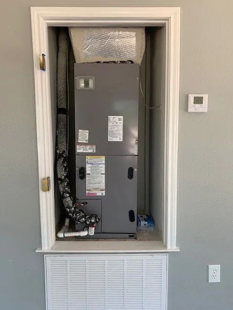 Slide of Harvest King Cooling and Heating