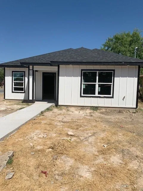 Slide of Harvest King Cooling and Heating