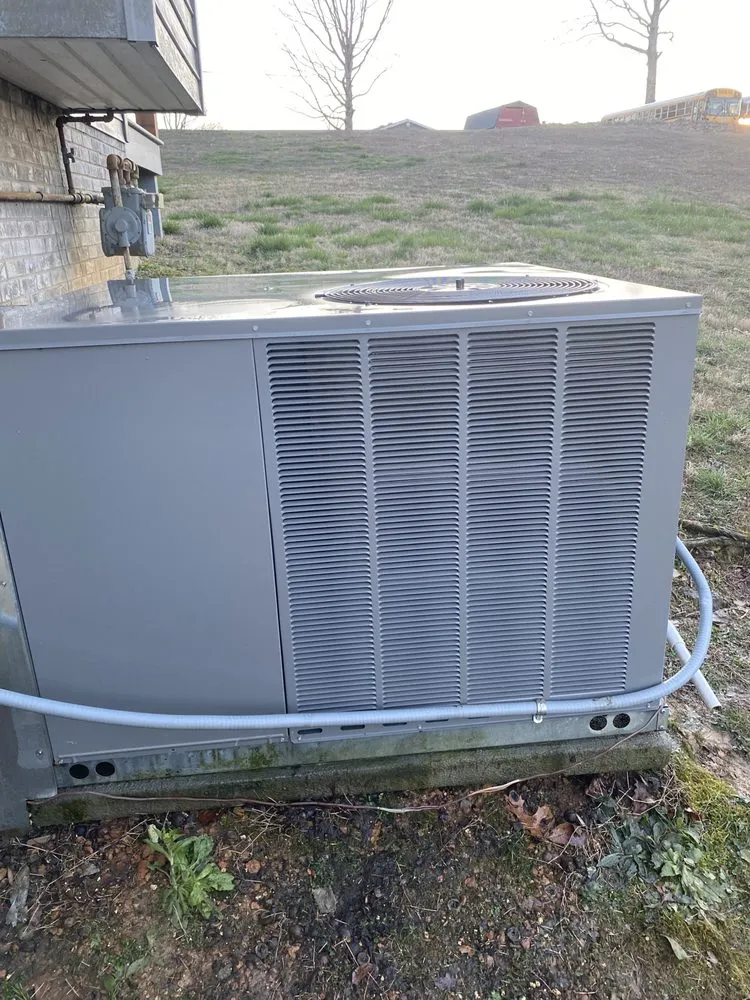 Slide of Harwell’s HVAC & Handyman Services