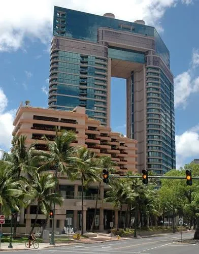 Slide of Hawaii Air Specialists