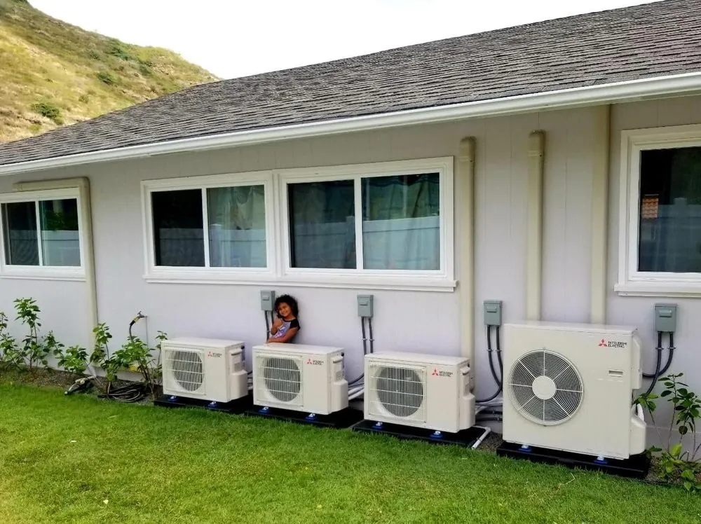 Slide of Hawaii Air Specialists