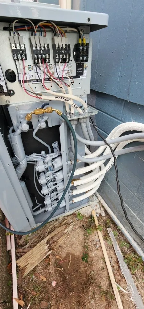 Slide of Hawaiian Pro Air Conditioning