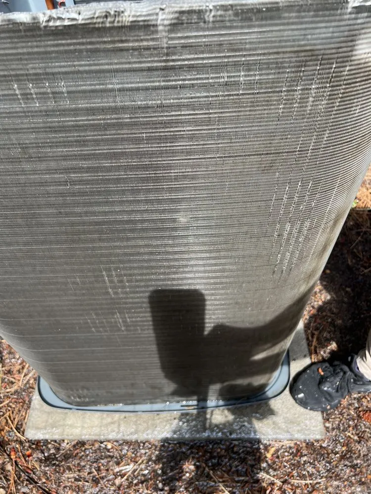 Slide of Hawkeye Heating and Air Conditioning