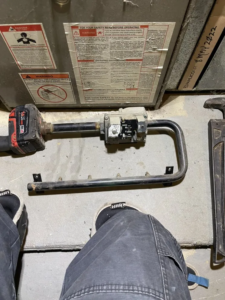 Slide of Hawkeye Heating And Cooling