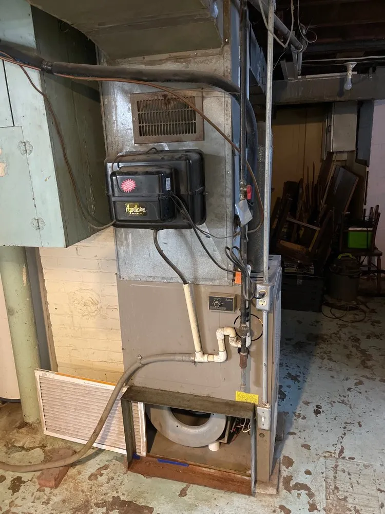 Slide of Hawkeye Heating And Cooling