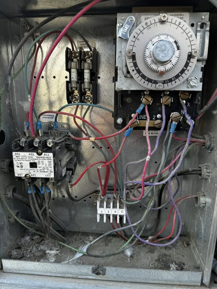 Slide of Hawkeyes Services