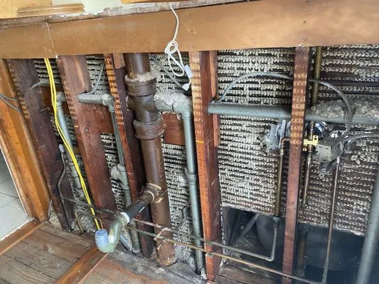 Hawthorne Mechanical Contractors Logo