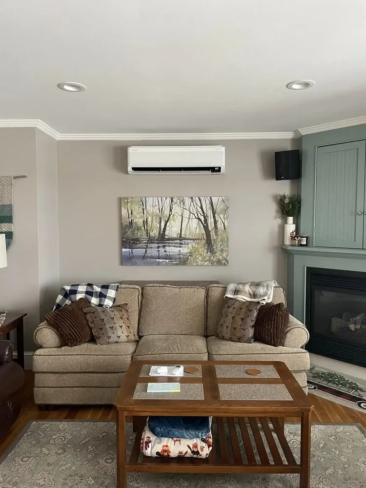 Slide of Heat Pumps of Maine