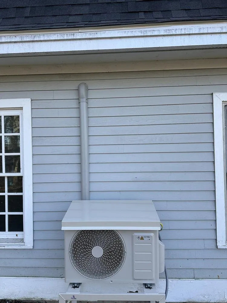 Slide of Heat Pumps of Maine