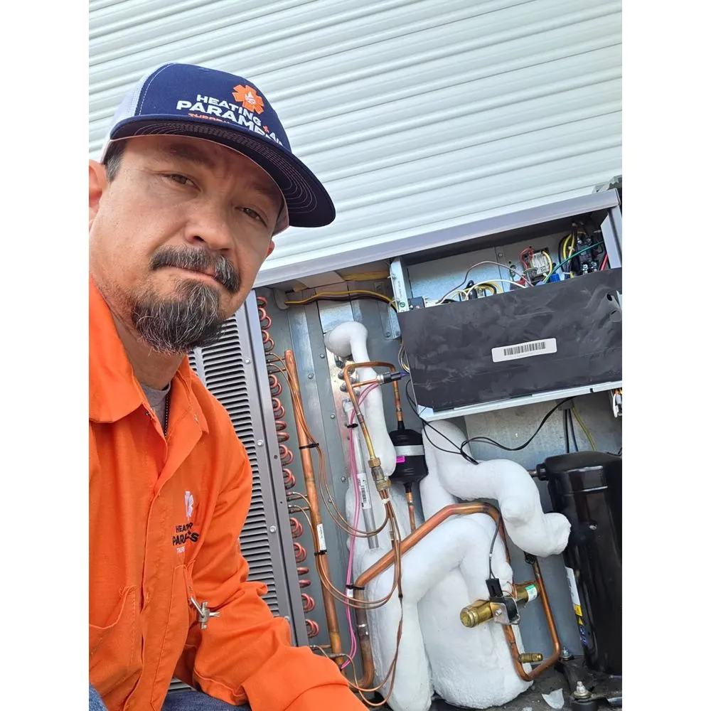 Slide of Heating & Air Paramedics