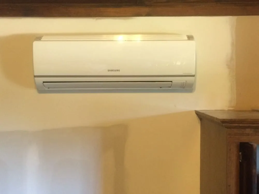 Slide of Heating & Cooling Services