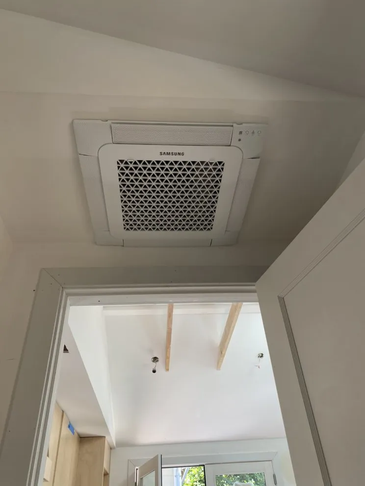 Slide of Heating & Cooling Solution