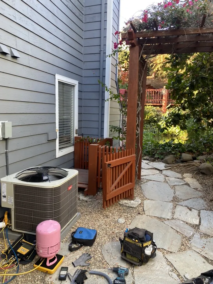 Slide of Heating & Cooling Solution