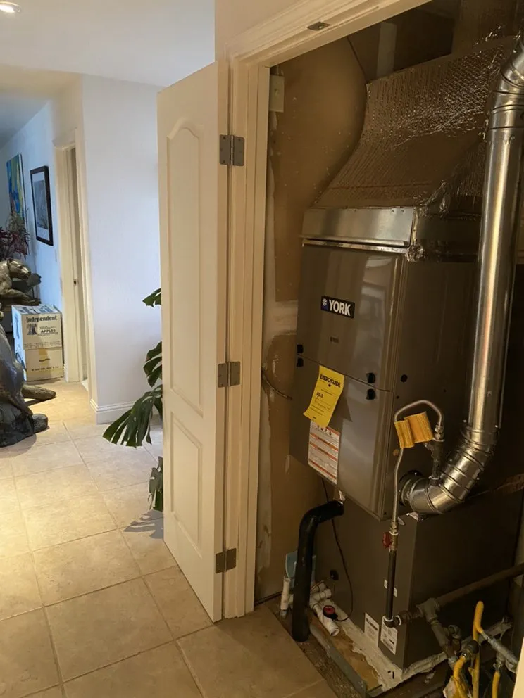 Slide of Heating & Cooling Solution