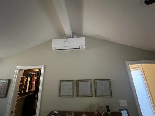 Heating And Air Conditioning Reyes Design Logo