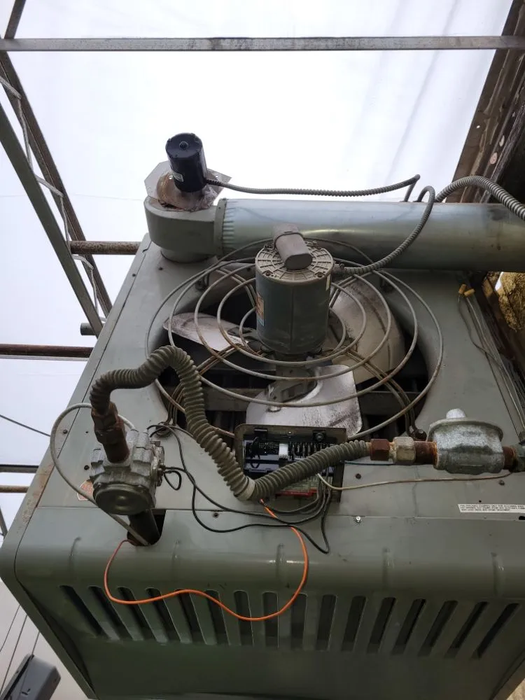 Slide of Heating and Air Emergency Services