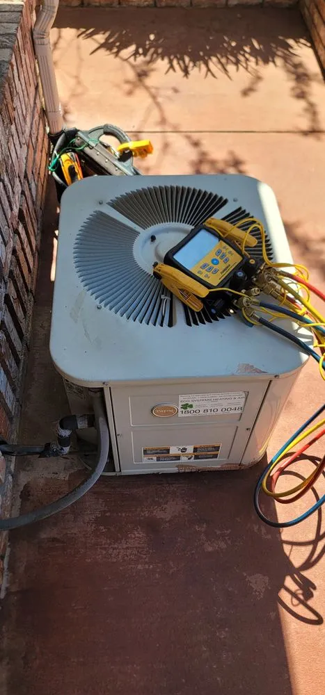 Slide of Heating And Air Experts