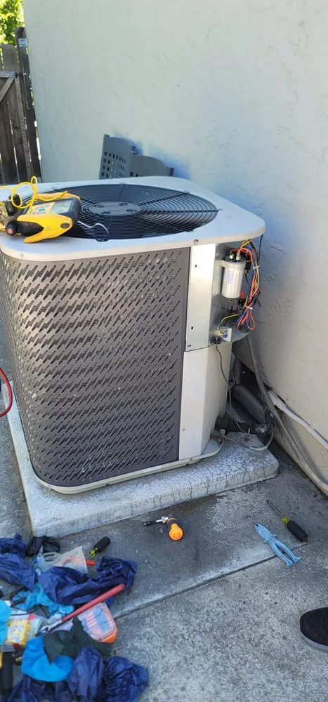 Slide of Heating And Air Experts