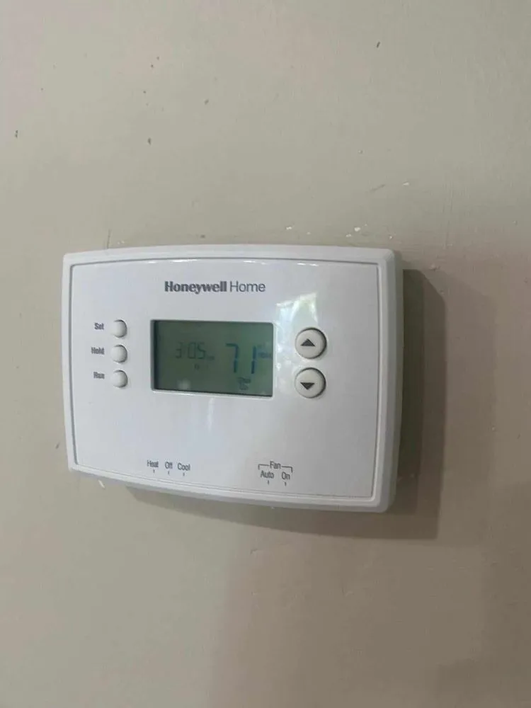 Professional heating and cooling service in Flushing, NY - Heating, Cooling & Electric Solutions