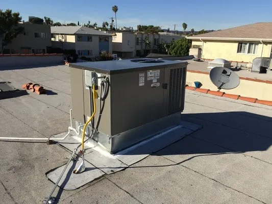 Slide of Heatwave Heating & Cooling