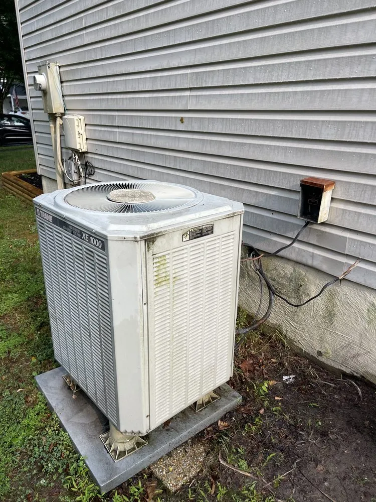 Slide of HECOMO Heating & Cooling