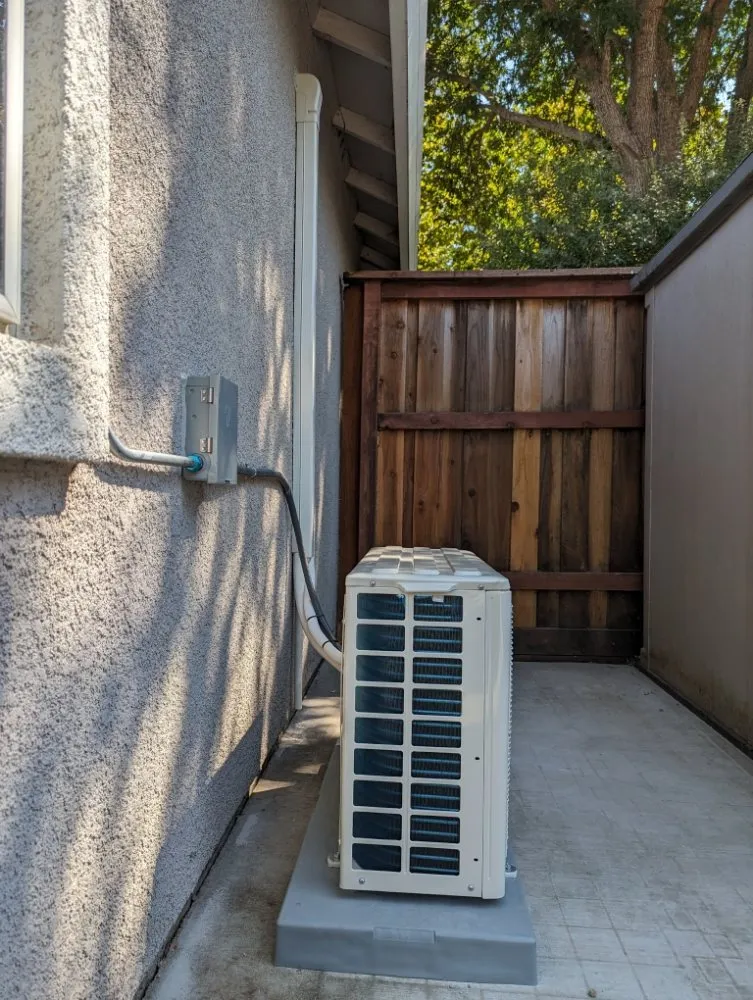 Slide of Hella Comfort Heating & Air