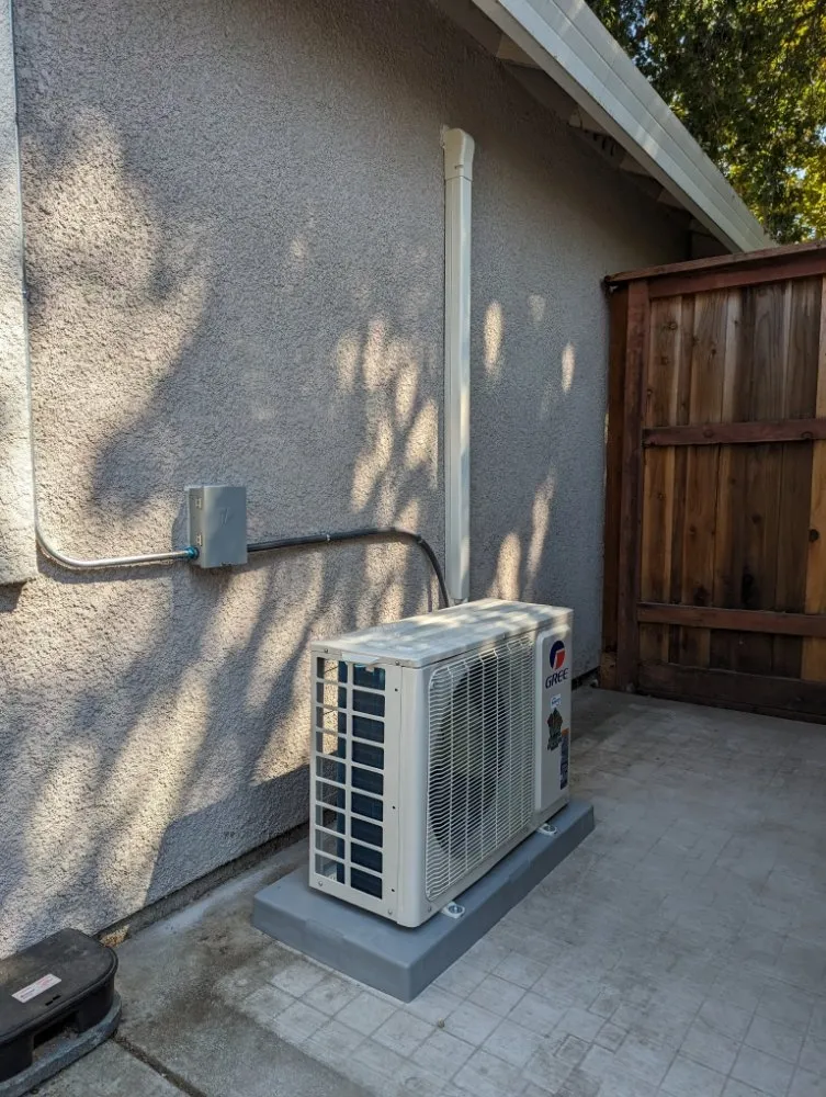 Slide of Hella Comfort Heating & Air