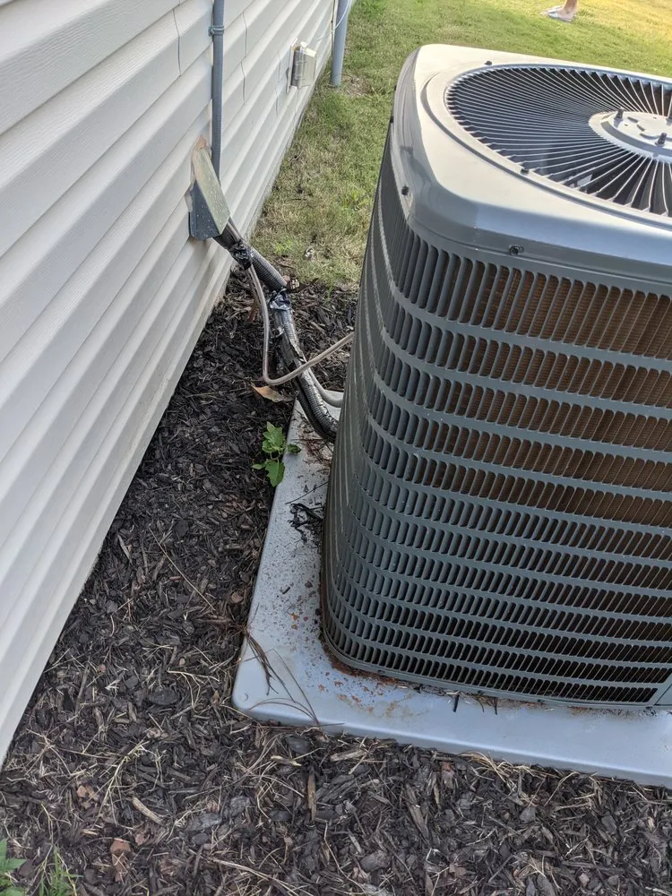 Slide of Helms Heating & Air Conditioning