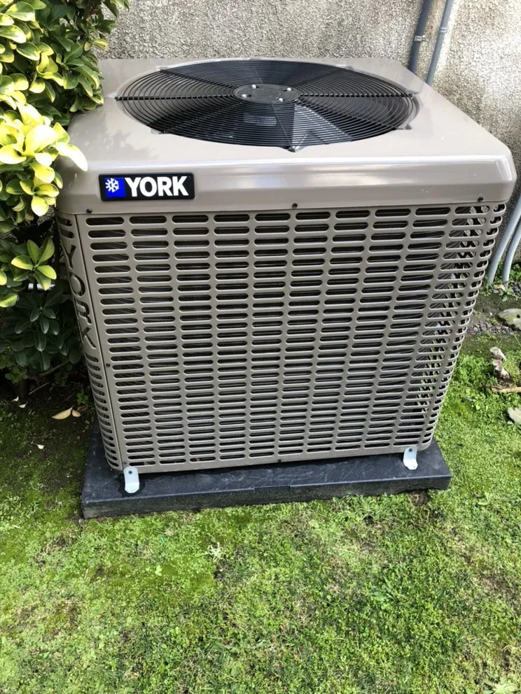 Slide of Helping Hand Services Air Conditioning & Heating