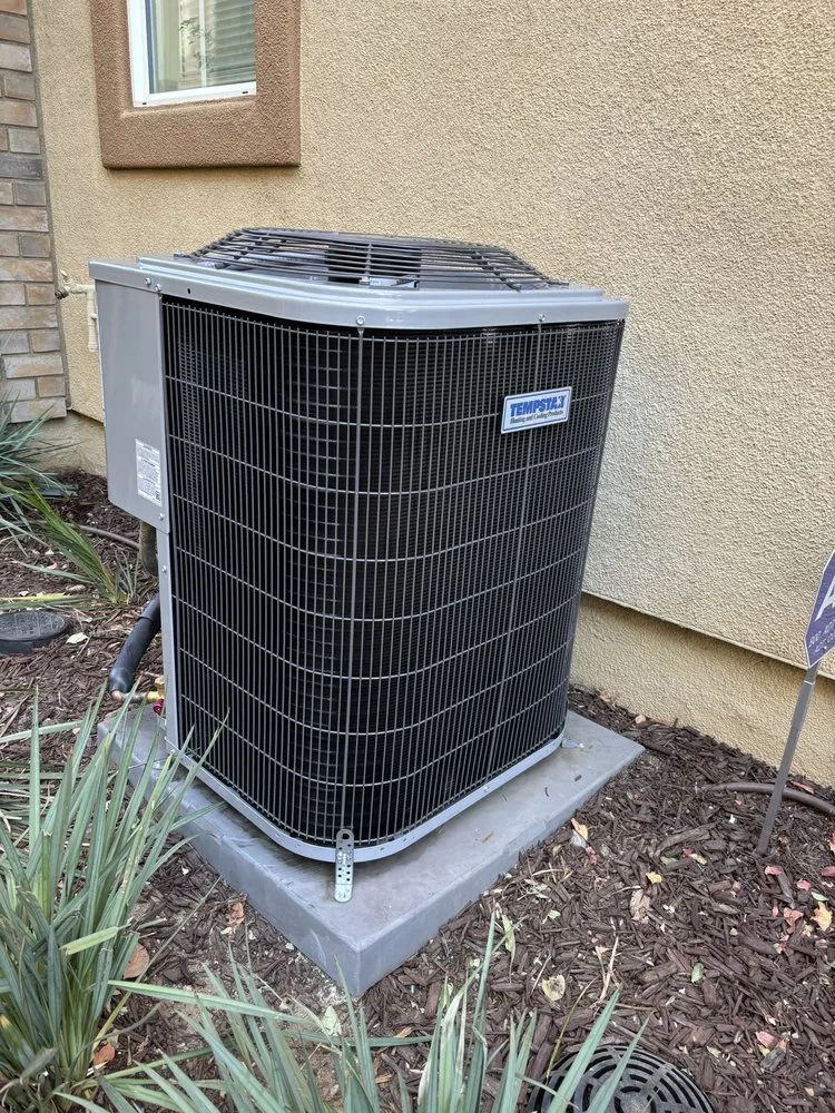 Slide of Helping Hand Services Air Conditioning & Heating